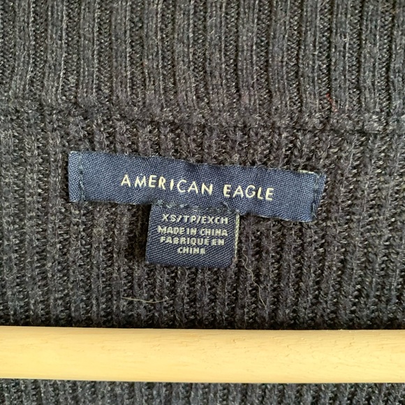 American eagle sweater - Picture 3 of 3